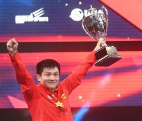 世乒赛“五朝元老”终圆梦 夺冠远不是樊振东的终点